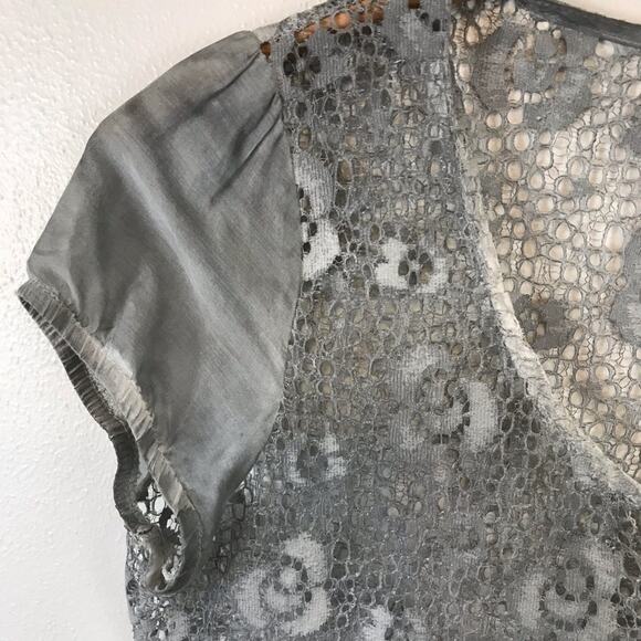 Monoreno Gray Lace Dress SZ Medium - Picture 3 of 8